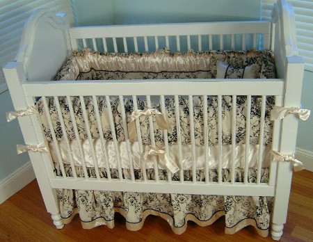 Black Toile 4pc bedding