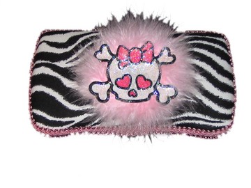 Sassy Pink Skulls Case