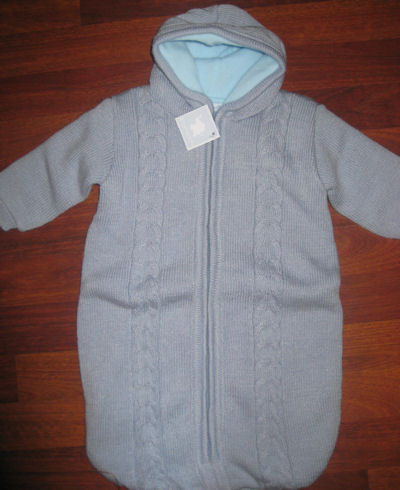 Knit Baby Bag in Blue or Pink